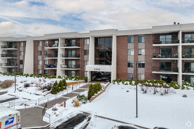 Photo - Connemara Condominiums