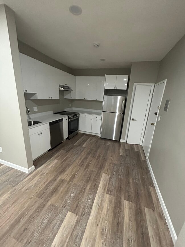 Photo - 50 Evergreen St Unit 18