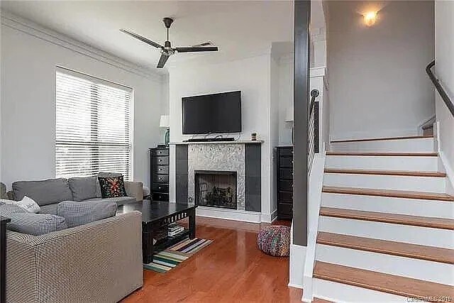 Photo - 3206 Noda Blvd