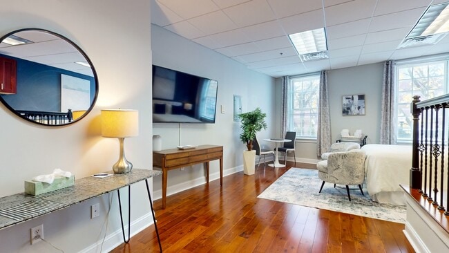 Photo - 15 Union St Unit 1