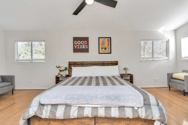 Building Photo - 107 Lazy Trail