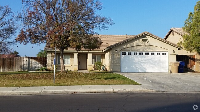 Building Photo - 4701 Matterhorn Way Rental