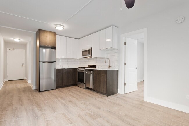 Photo - 5858 N Sheridan Rd Unidad 307