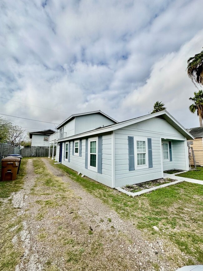Photo - Spacious 4 Bedroom / 3 Bath Home for Rent – Westside Corpus Christi (Section 8 Welcomed)