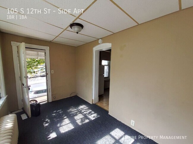 Photo - 105 S 12th St Unit Side Apt