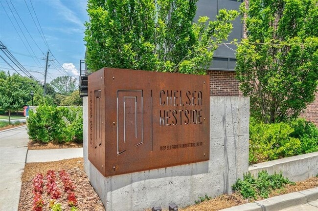 Photo - 1227 Chelsea Cir NW