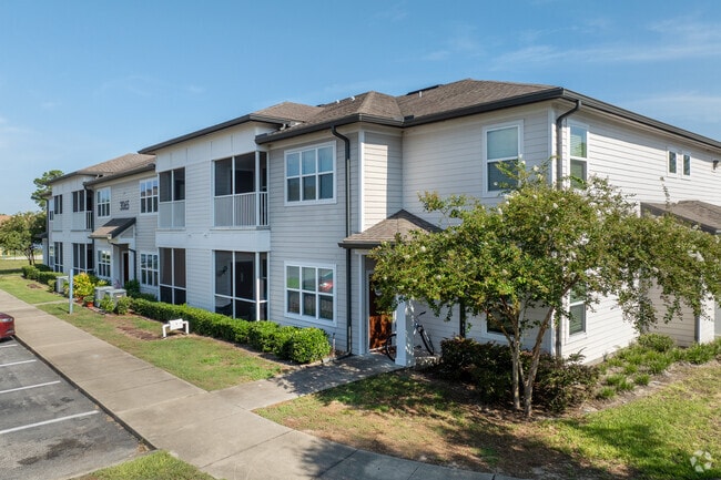 Photo - Flats at Maverick Trails