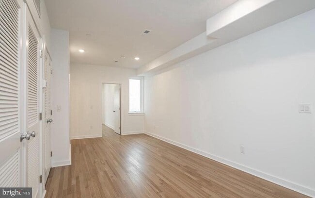 Photo - 727 N 39th St Unit 2