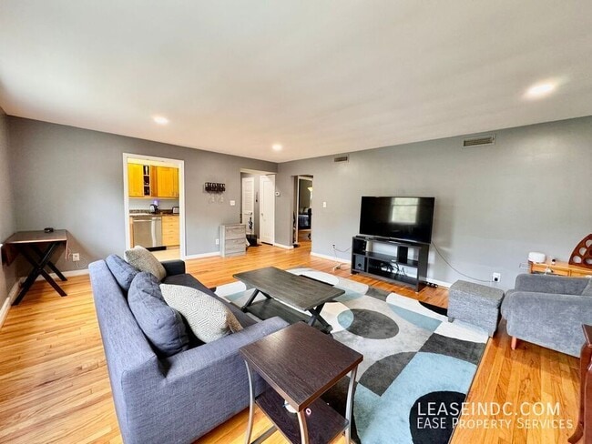 Photo - 8203 Grubb Rd Unit #G-202