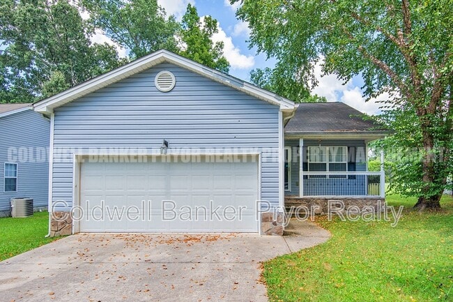 Building Photo - 8147 Karr St