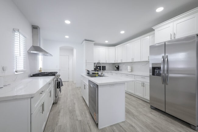 Photo - 501 Magnolia Ave