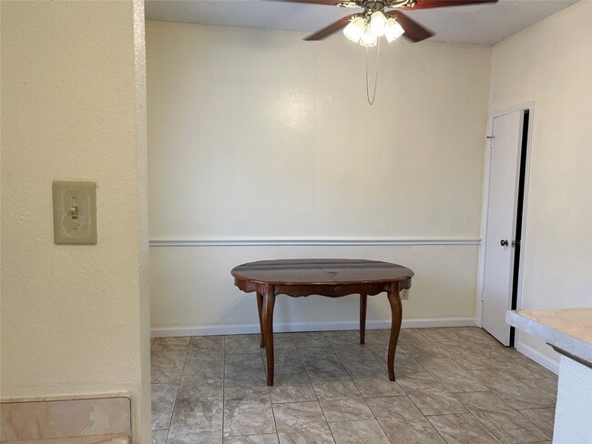 Photo - 12500 Brookglade Cir