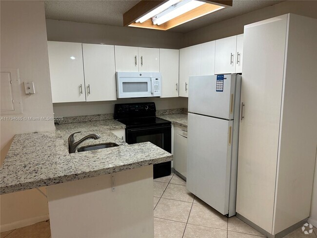 Building Photo - 951 Lyons Rd Unit 6103 Rental