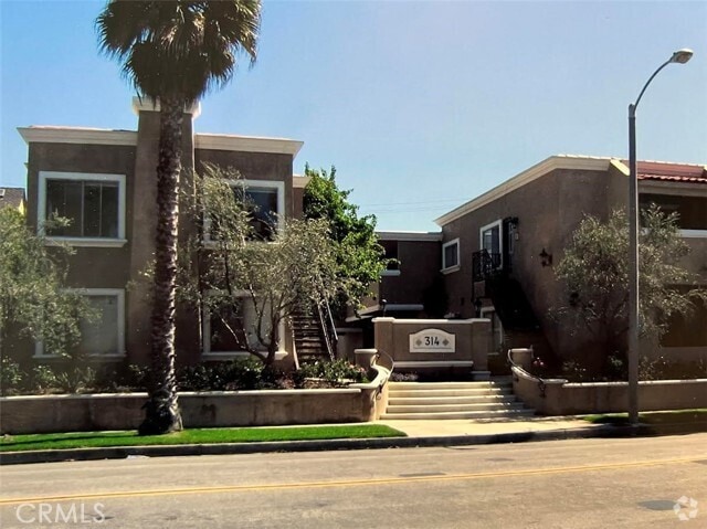 Building Photo - 314 18th St Unit L Rental