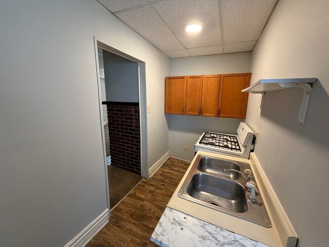 Photo - 1114-A Gilbert-