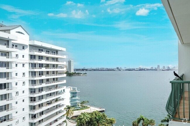 Building Photo - 1408 Brickell Bay Dr Unit 1415 Rental