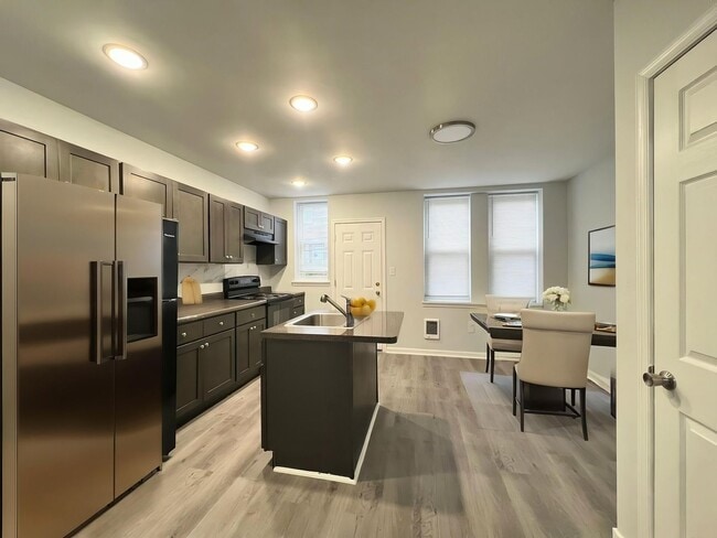 Photo - Remodeled Large 3bd/1 House with Rear yard!! Section 8 Welcome!!