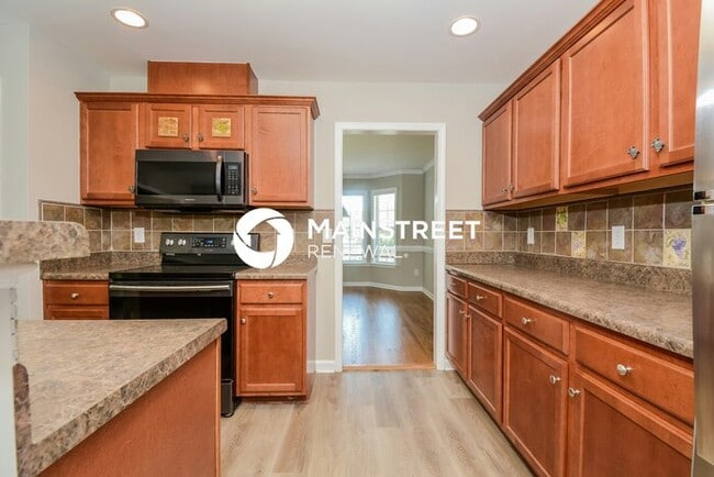 Photo - 4 Bedroom Pet-Friendly Home in ANGIER, NC ...