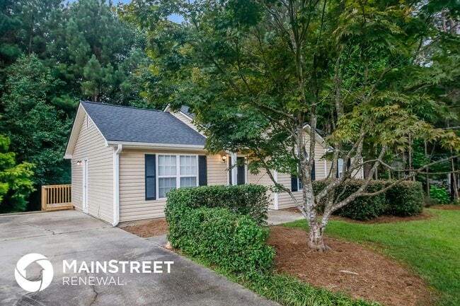 Photo - 360 Southern Trace Dr