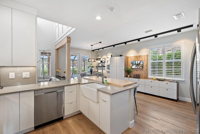8347 Quail Meadow Way