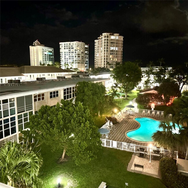 Building Photo - 1481 S Ocean Blvd Unit 224