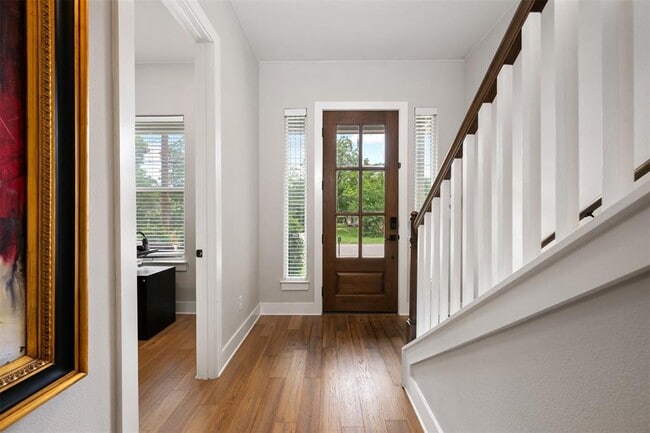 Photo - 408 W 16th St