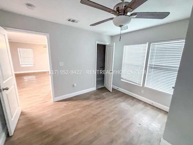 Photo - 2312 Cass St