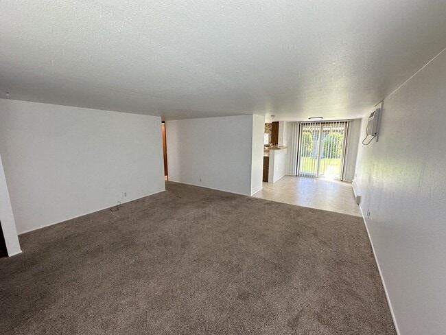 Photo - Great Richland location!