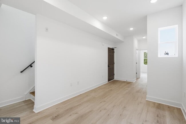 Photo - 4312 Pennsgrove St Unit 3