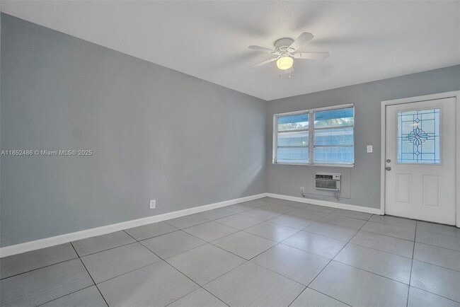 Building Photo - 1515 NW 2nd Ave Unit 2 Rental
