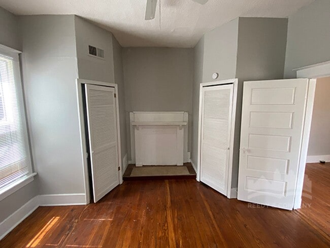 Photo - 925 S Cox St Unit 925-01