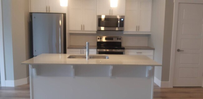 Photo - 85 Fieldstone Ct Unit 202