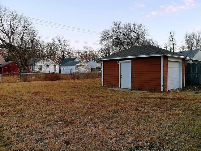 Photo - 1616 N 24th St