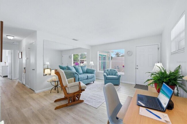 Photo - 723 S Brink Ave