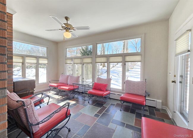 Photo - 77 Jamaica Ave