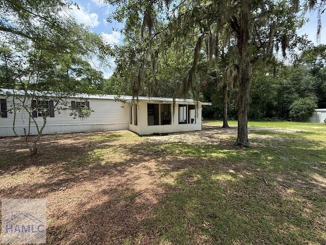 Building Photo - 106 Cravey Ln