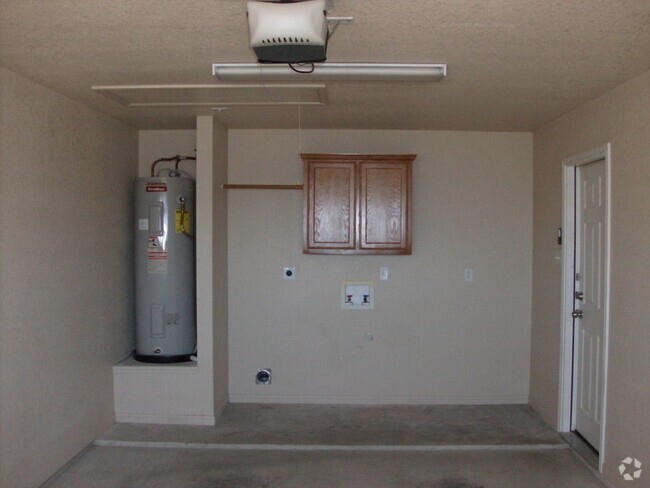 Building Photo - Charming 2 Bed, 2 Bath Duplex in South Kil... Rental