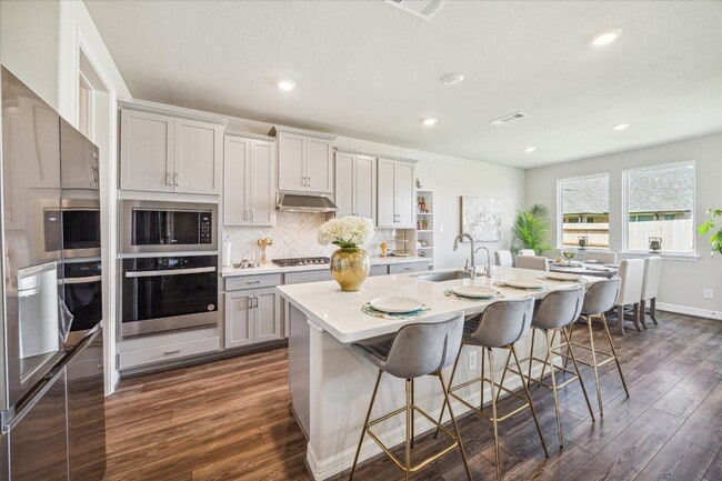 Building Photo - 2951 Golden Dust Dr