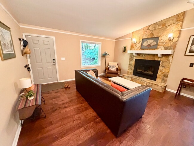 Photo - 4 Bedroom home Keowee Key Community