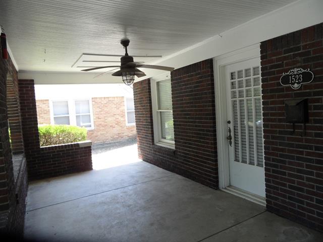 Photo - 1523 Hollywood Ave