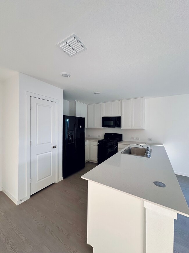 Photo - 2020 Welsh Ln