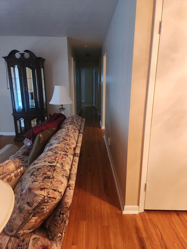 Photo - 518 E Walton Ave