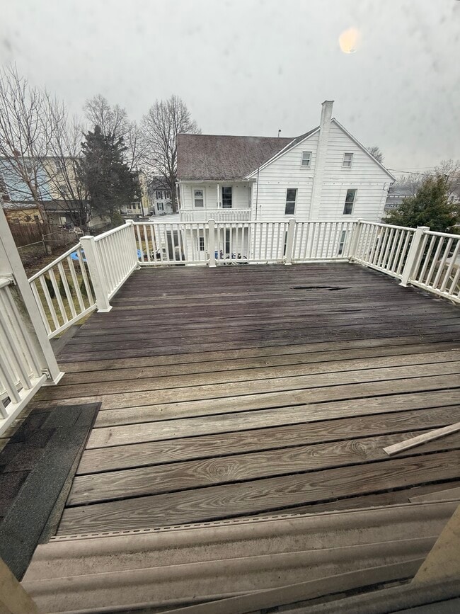 Photo - 125 Market St