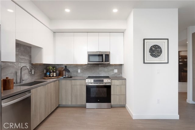 Photo - 511 S Harbor Blvd Unit 628