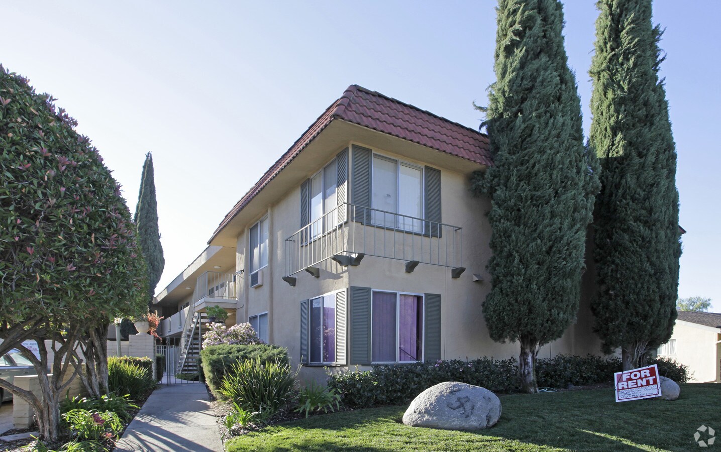 Photo - Loma Vista Apartments