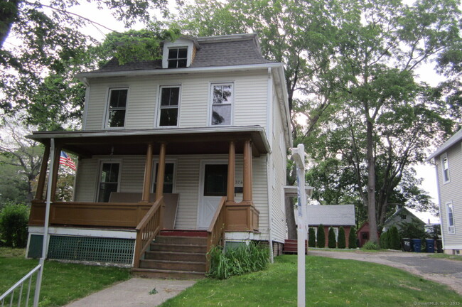 Photo - 206 Walnut St House