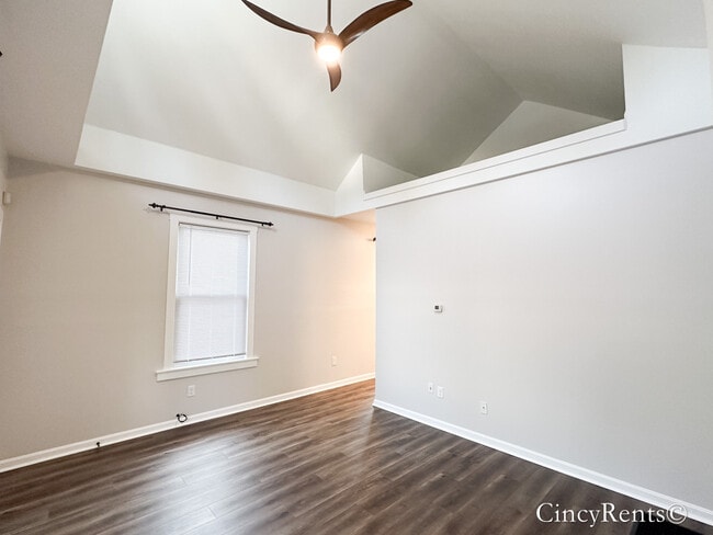 Photo - 5721 Bramble Ave