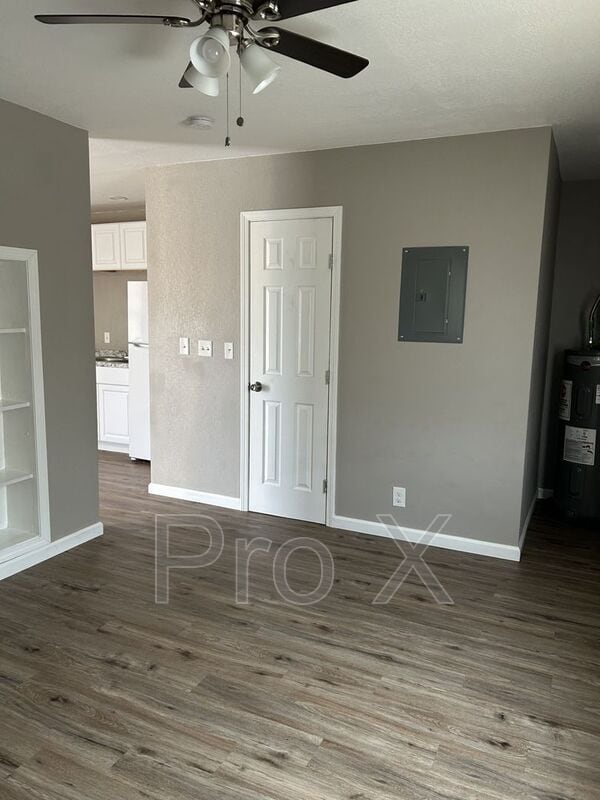 Photo - 1413 S Broadway St