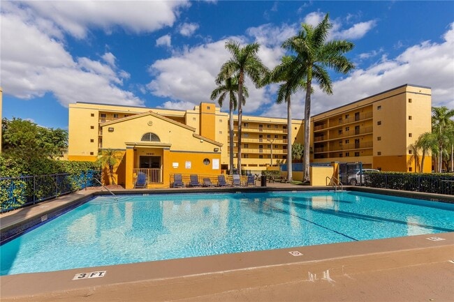 Photo - 14931 SW 82nd Ln Unit 205