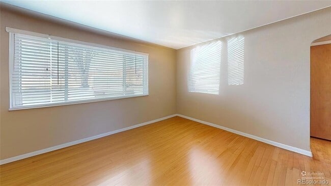 Photo - 2512 S Stuart St